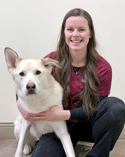 Sarah R, RVT - Registered Veterinary Technician