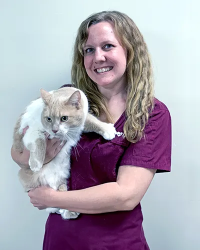 Sarah T, RVT Registered Veterinary Technician - Princess Animal Hospital