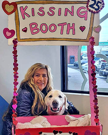 Woodbridge Animal Hospital Valentine's Day Event 09